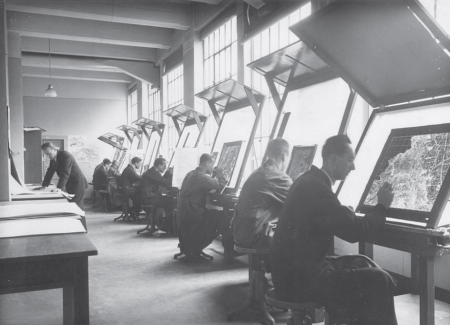 1918_1934_17_fotoretus_vzu.jpg