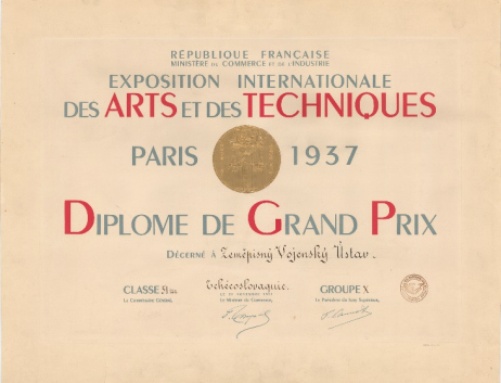 1918_1934_08_diplom_vzu.jpg